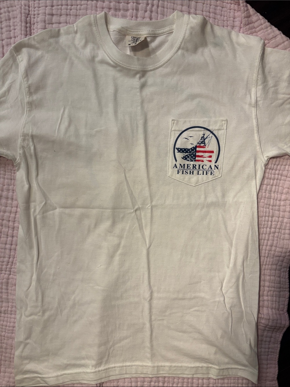 Comfort ColorsWhite Pocket Tee